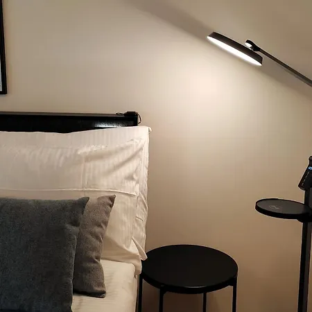 Seven Swiss Wonders, Center